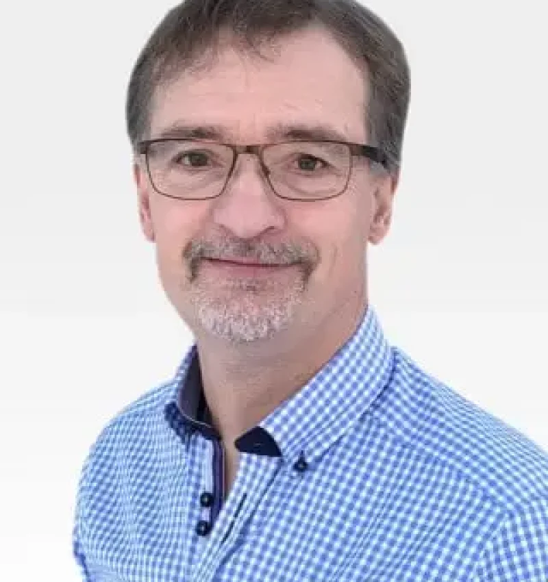 3d889fa2-ari-hottinen-500x650px-72dpi-320x416
